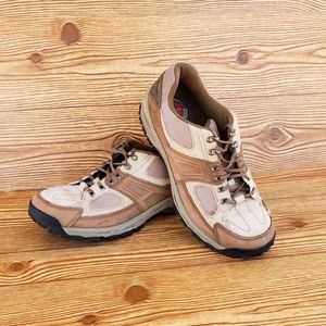 New Balance 748 Hiking Sz 10